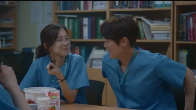 賢い医師生活2 OST  TWICE  「누구보다 널 사랑해 (I love you more than anyone) 」歌詞と意味